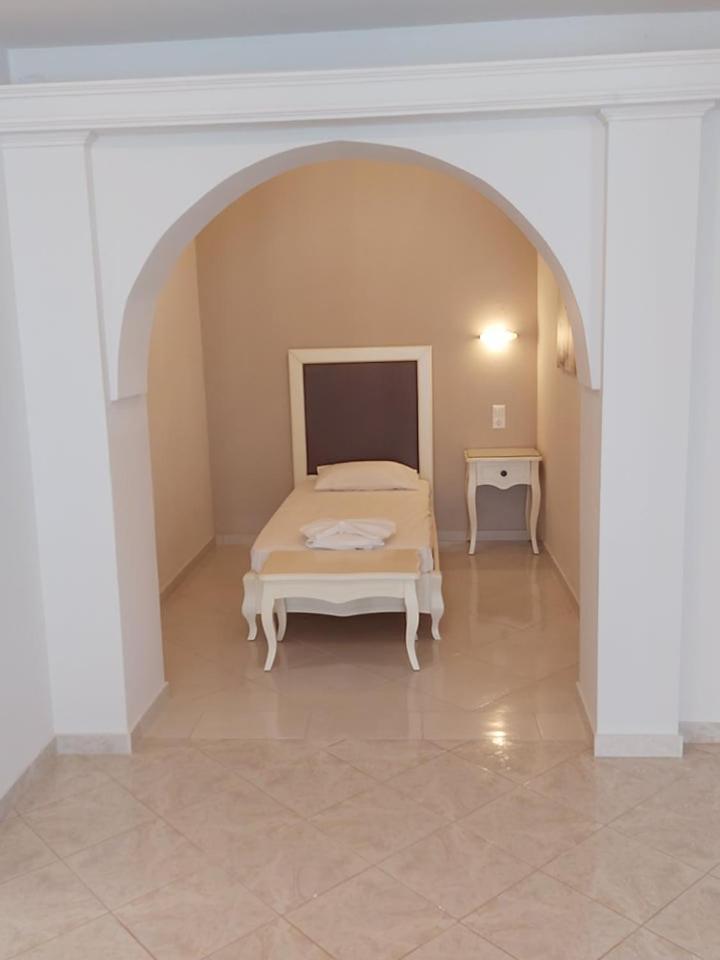 Konstantinos Apartments Ammoudia Habitación foto